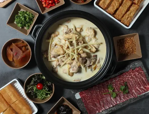 Project Hotpot x Tai Po Chun Hing Signature Soy Milk Chicken Pot 2-4 Pax